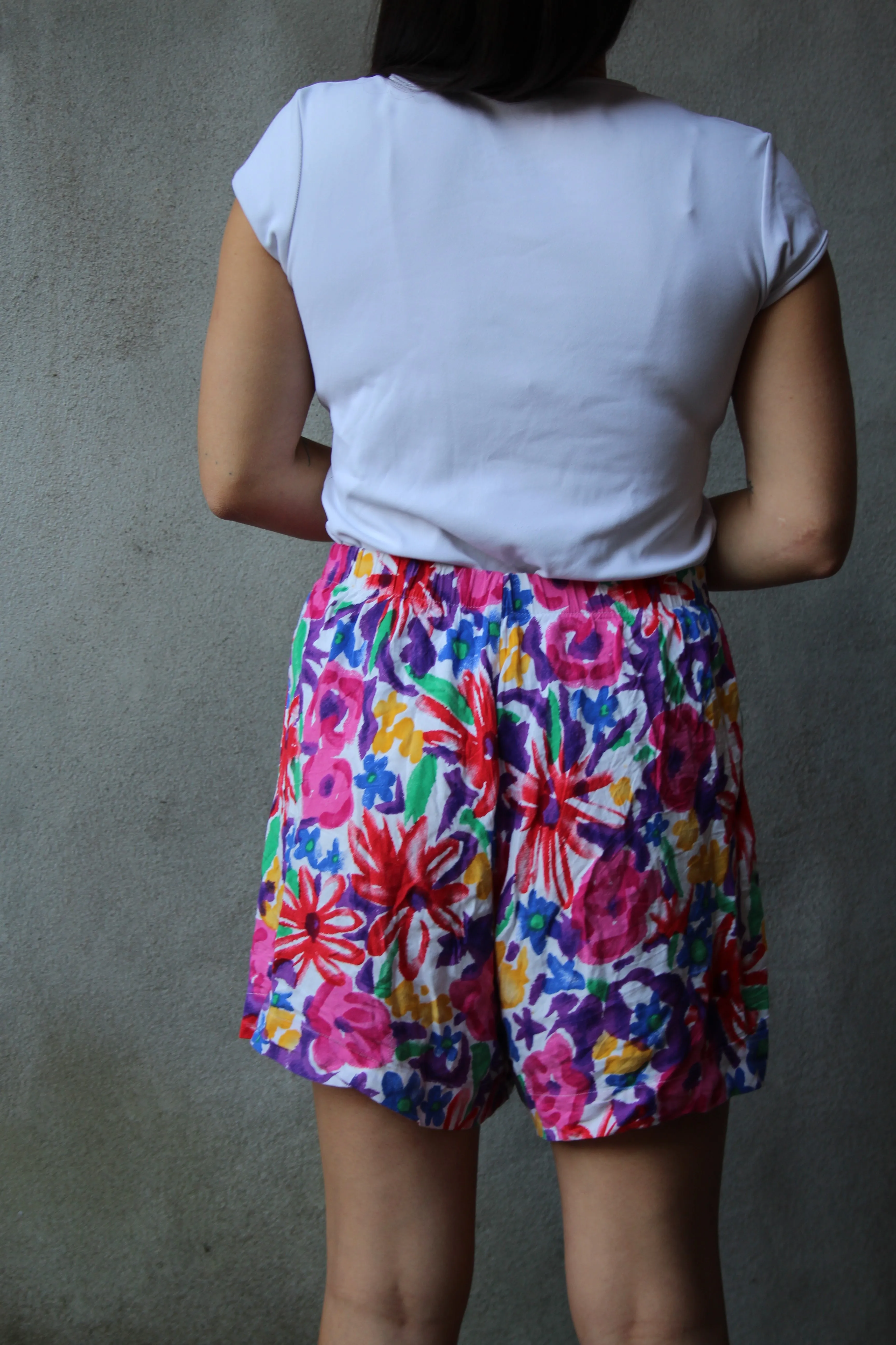 90s Fun Patterned Lightweight Drawstring Shorts - M
