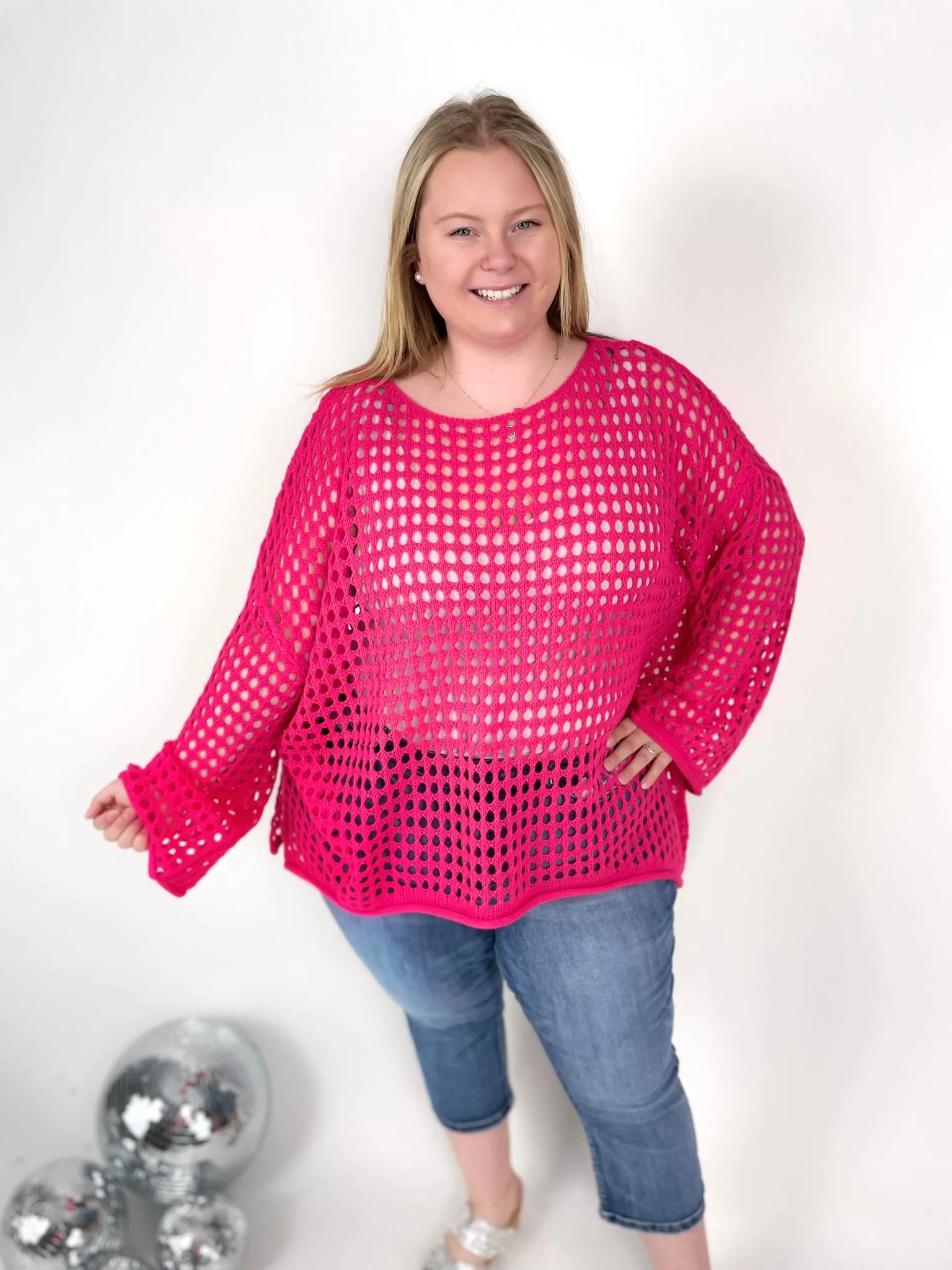 Airy Style Sweater in Fuchsia