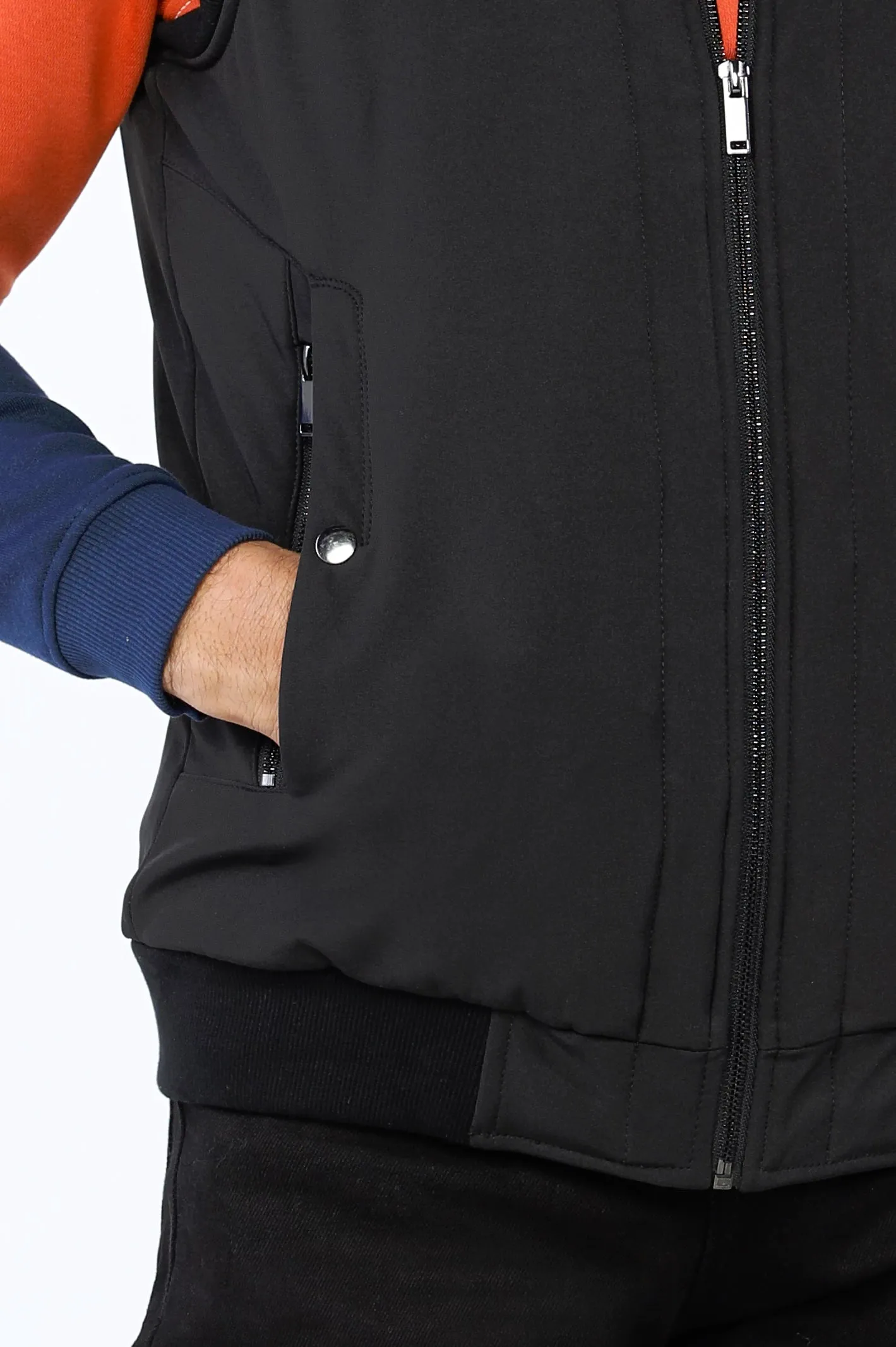 Black Sleeveless Quilted Jacket