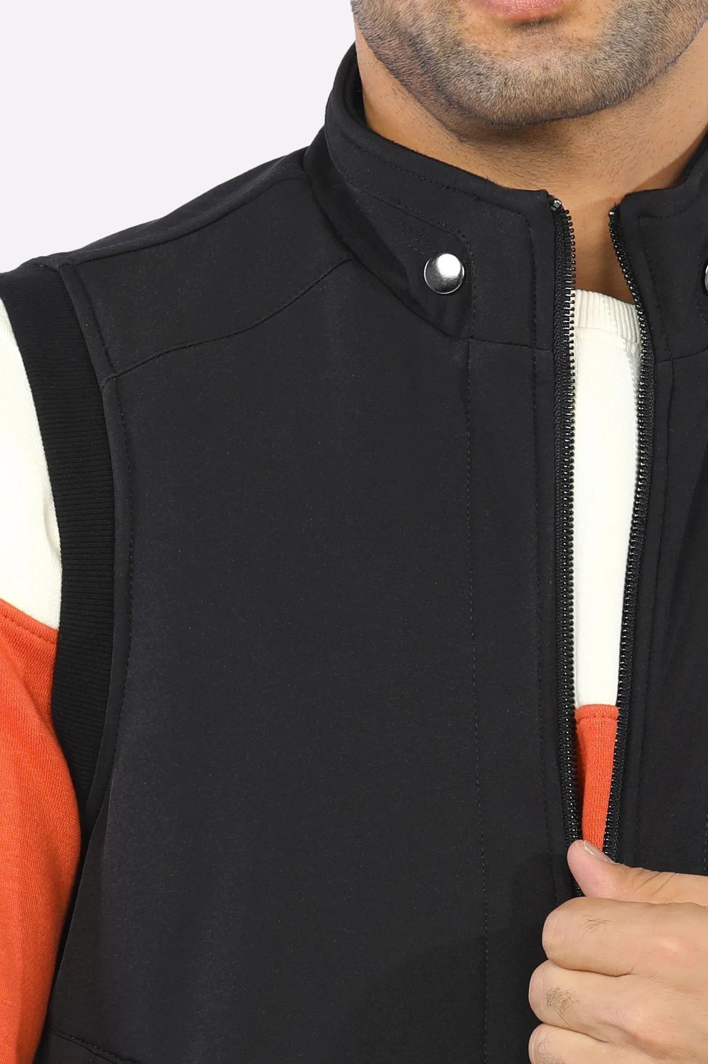 Black Sleeveless Quilted Jacket