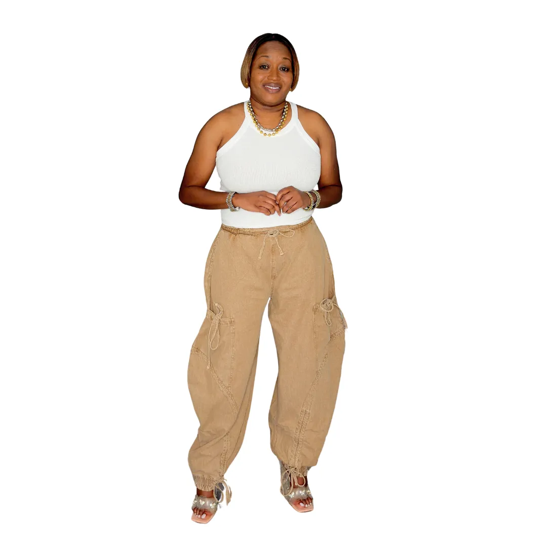 'Falyn' Relaxed Cargo Denim Pants | Brown