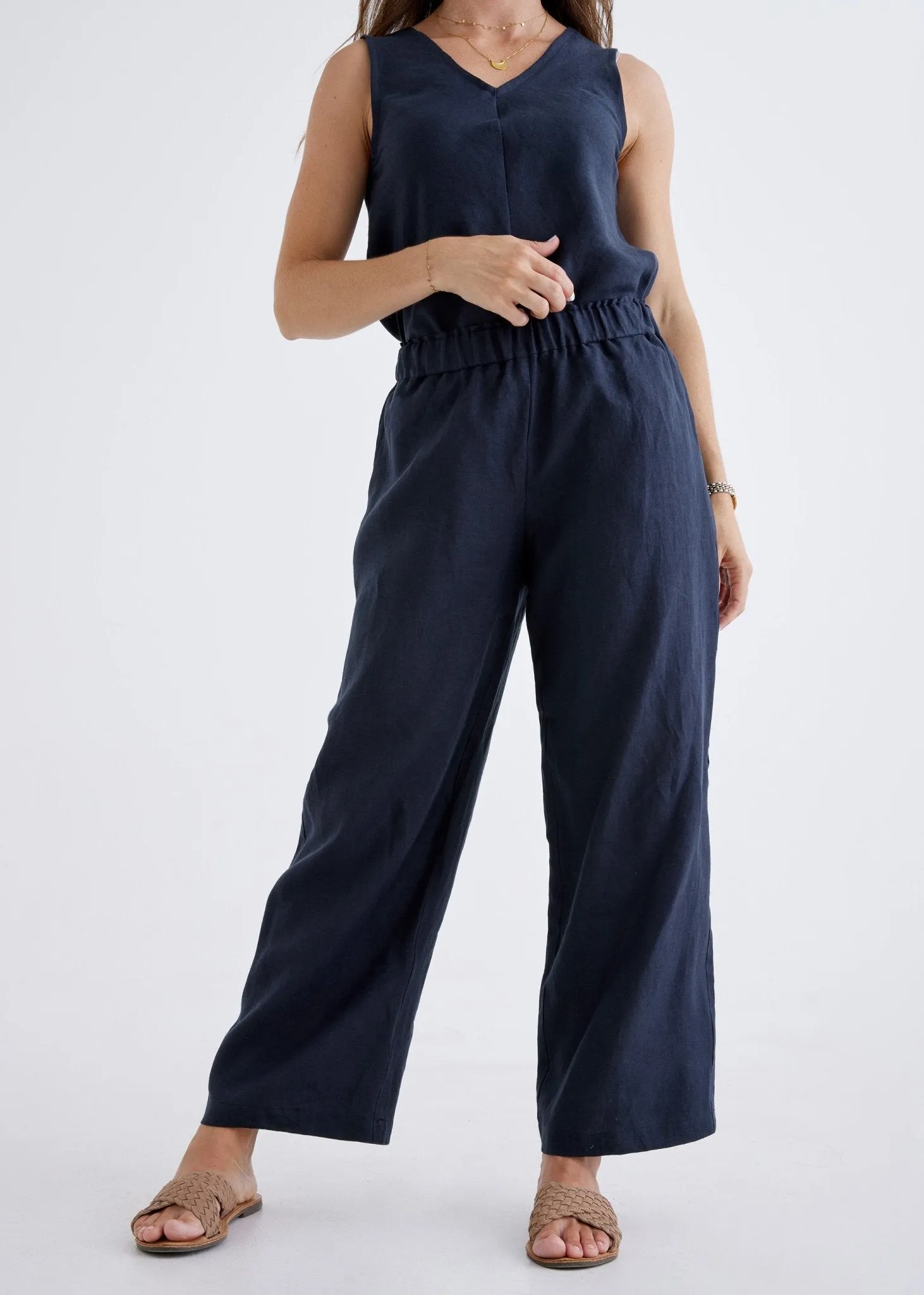 Lana Linen Pants in Navy