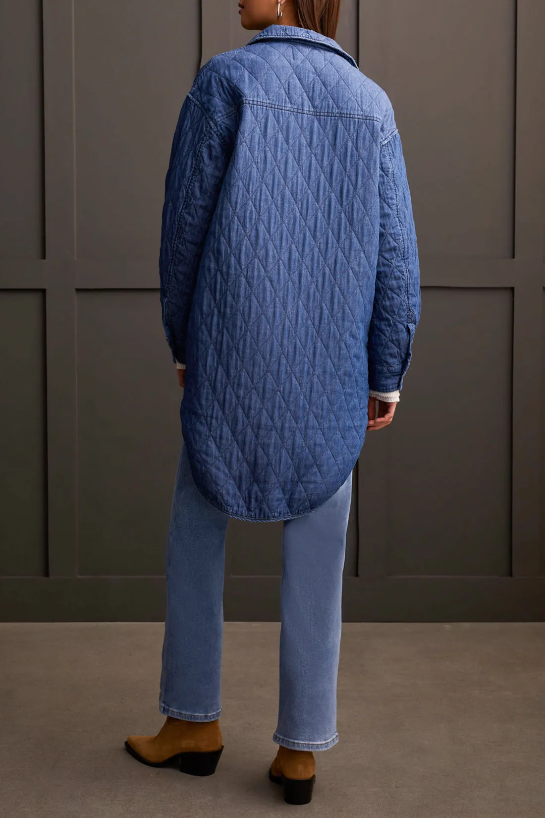 LONG BUTTON FRONT QUILTED JACKET-BLUECHAMBRAY