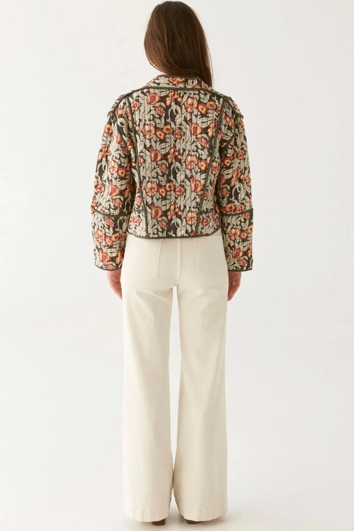 Maison Hotel Tadeo Pia Colada Jacket