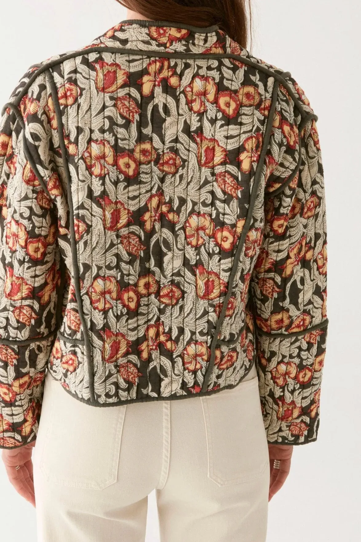 Maison Hotel Tadeo Pia Colada Jacket