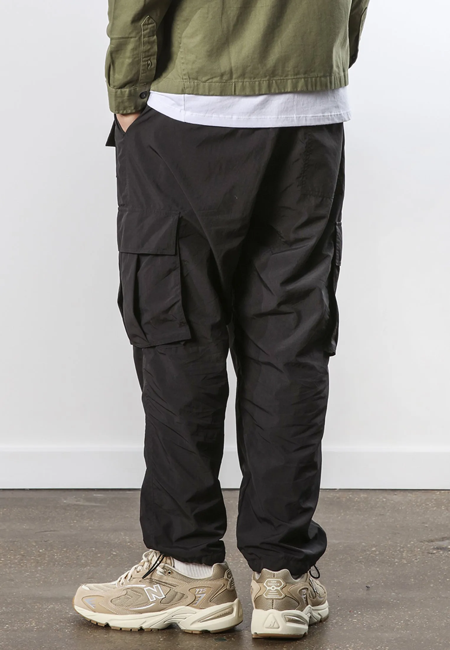 RELAXED NYLON CARGO BLACK