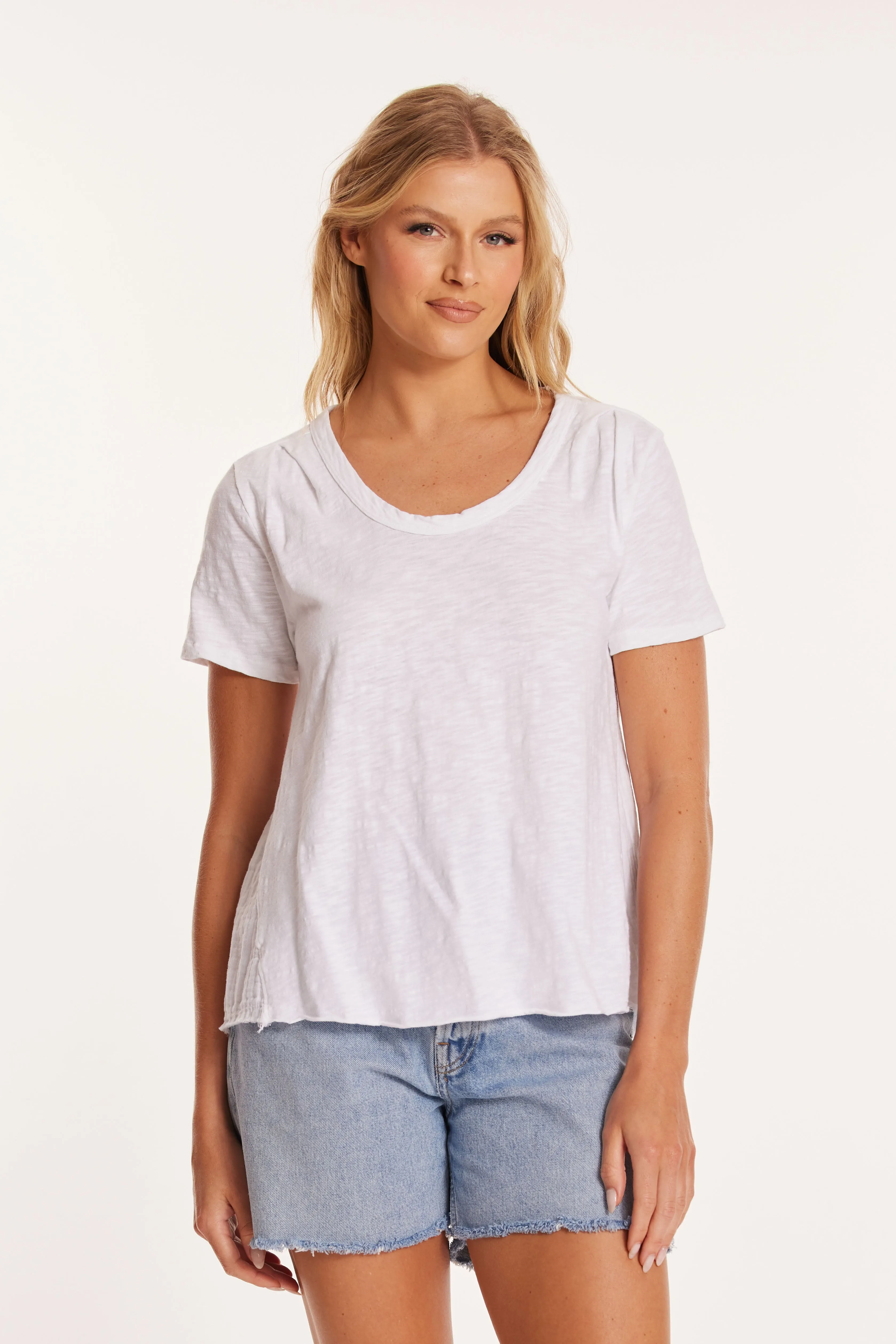 short sleeve pleat shoulder tee