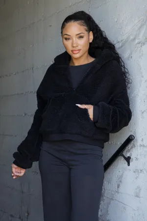 STAY WARM FLEECE PULLOVER HOODIES
